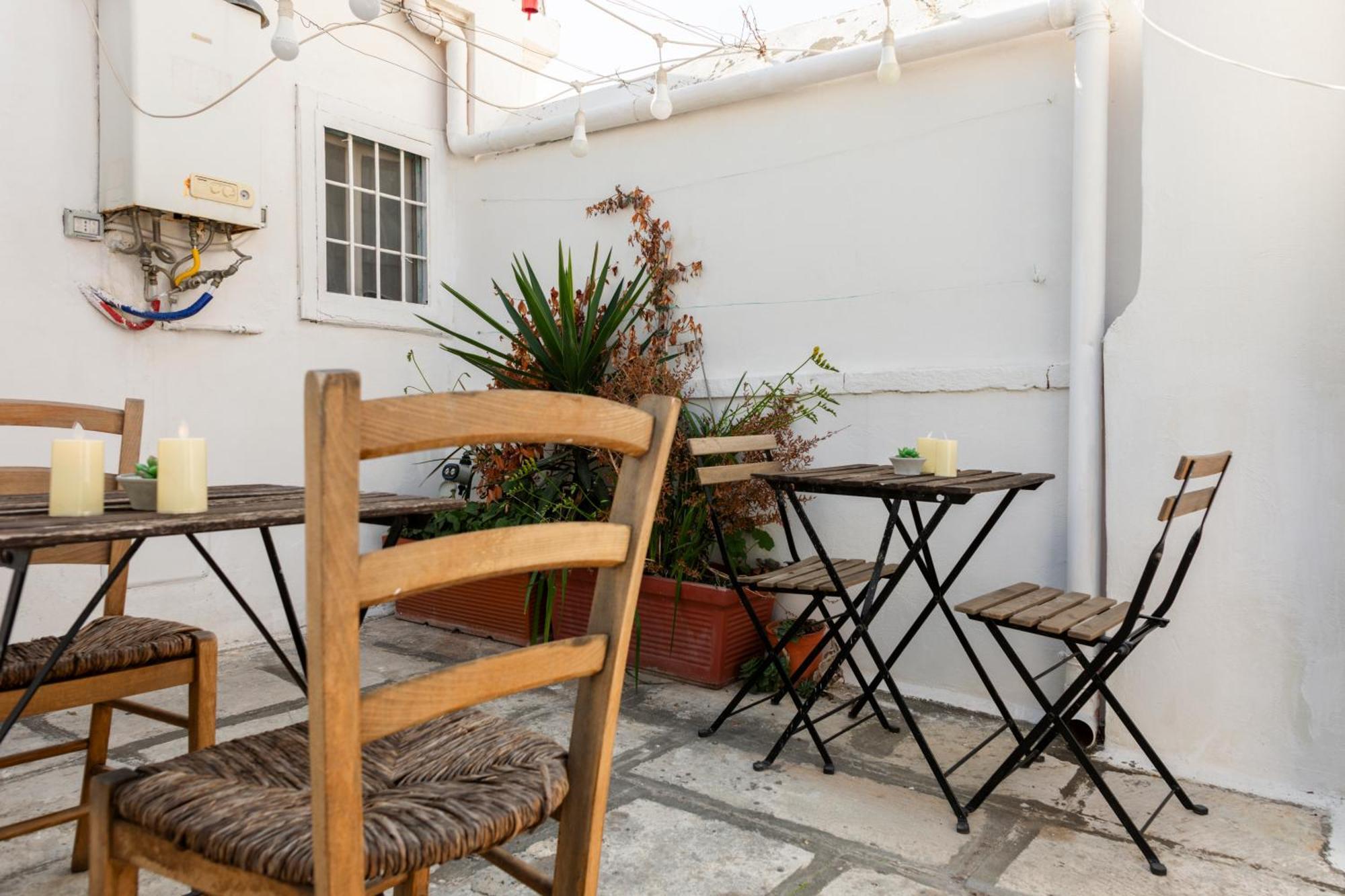 Bari Landlord 71 - Central Rooms Экстерьер фото