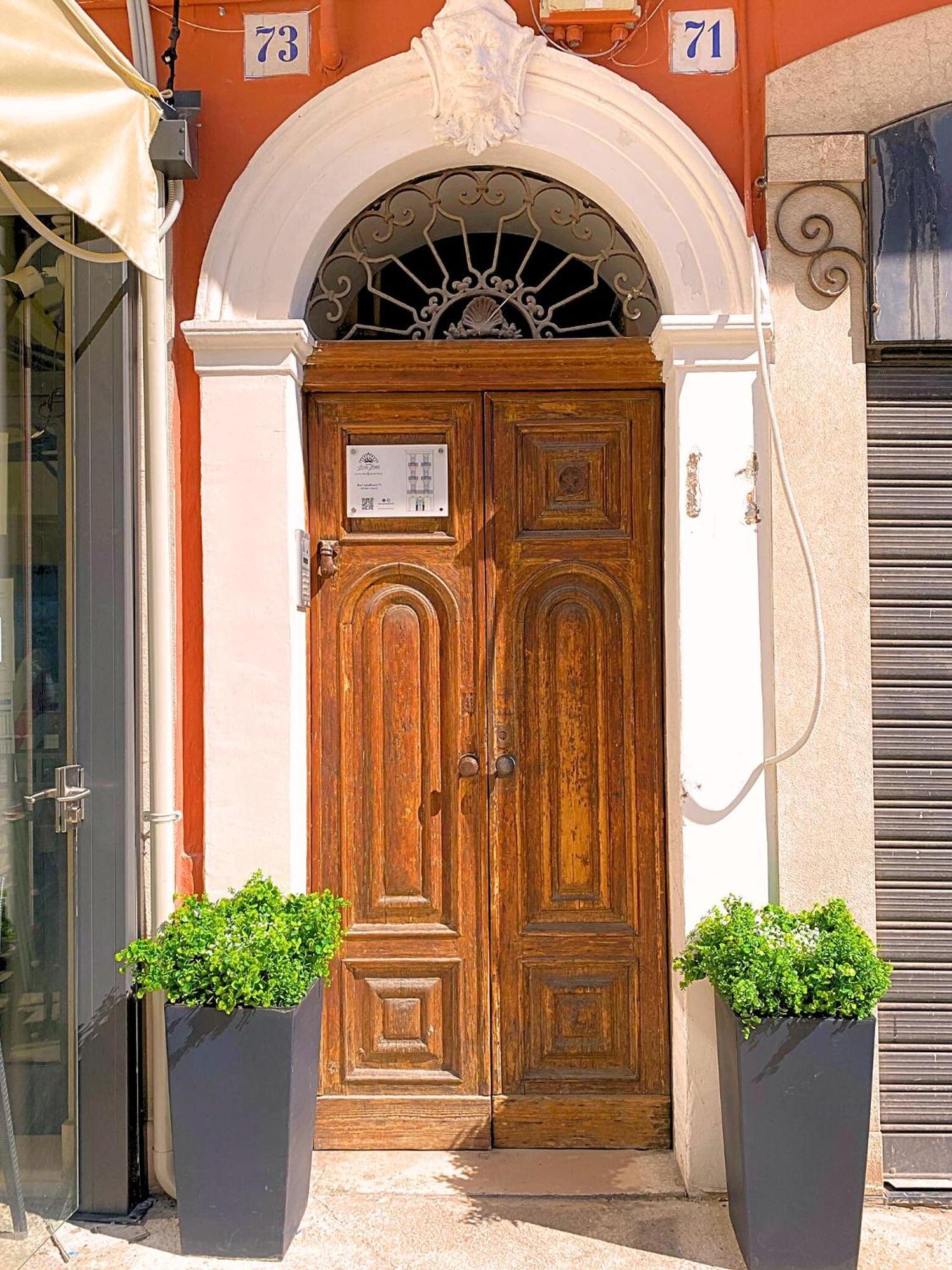 Bari Landlord 71 - Central Rooms Экстерьер фото